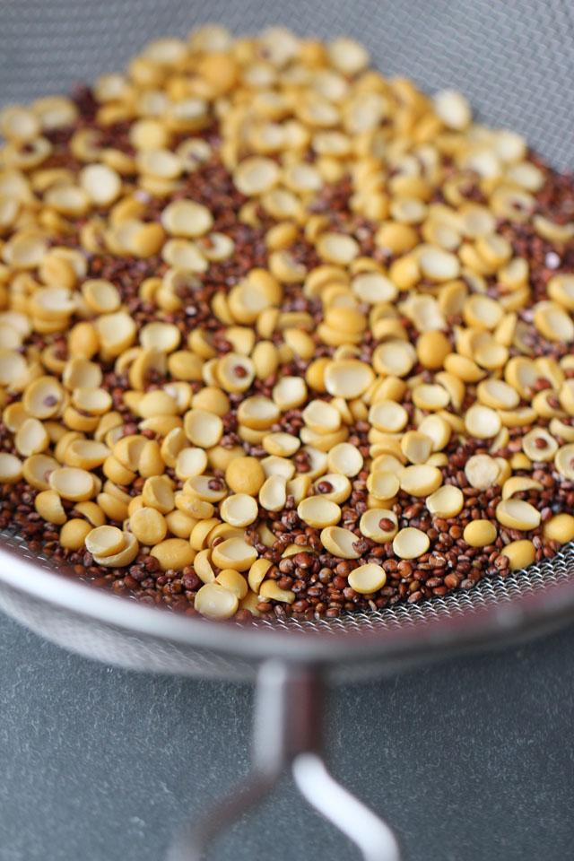 Perfekte Kombination: Gelbe Linsen und rotes Quinoa