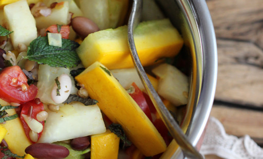 Ein sehr persönlicher Einblick und Minestrone mit Trockenpflaumen (vegan)