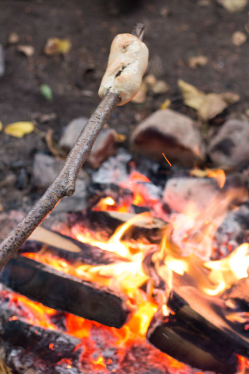 Dinkel Vollkorn Stockbrot