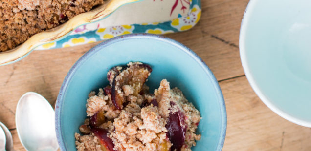 Köstlich gesunde Zwetschgen-Streusel und Schlaf für gute Essentscheidungen